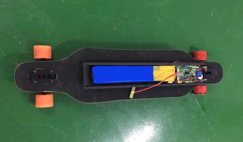 雙驅電動四輪滑板車方案